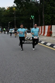 Runner Photo 4298118