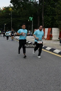 Runner Photo 4298119