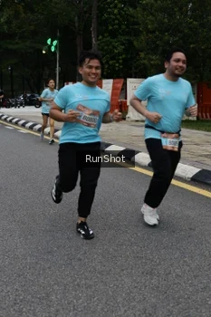 Runner Photo 4298131