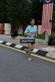Runner Photo 4298132