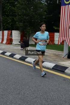 Runner Photo 4298133