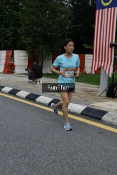 Runner Photo 4298134
