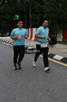 Runner Photo 4298138