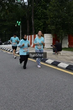 Runner Photo 4298167