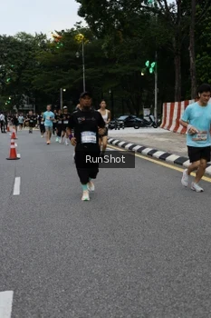 Runner Photo 4298171
