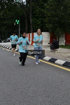Runner Photo 4298175