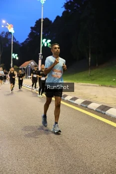 Runner Photo 4298179