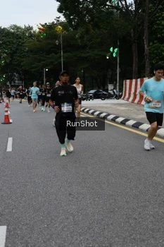 Runner Photo 4298182