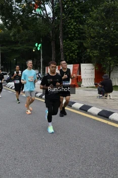 Runner Photo 4298186