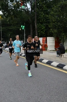 Runner Photo 4298187