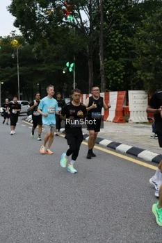 Runner Photo 4298188
