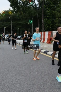 Runner Photo 4298206