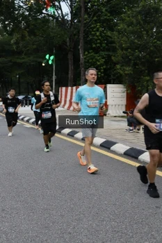 Runner Photo 4298215