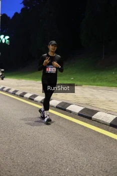Runner Photo 4298221