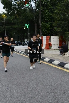 Runner Photo 4298238