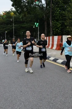 Runner Photo 4298241