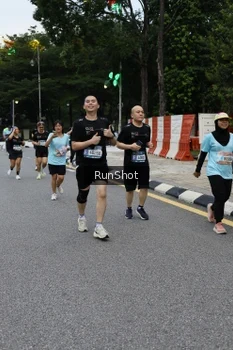 Runner Photo 4298242