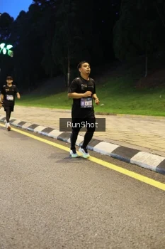 Runner Photo 4298247