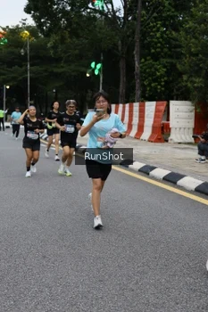 Runner Photo 4298252