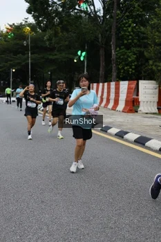 Runner Photo 4298258