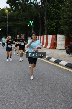 Runner Photo 4298259