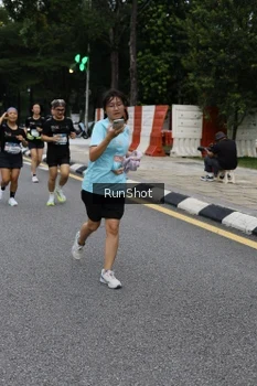 Runner Photo 4298263
