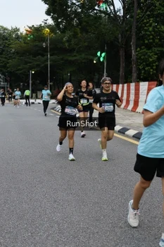 Runner Photo 4298270