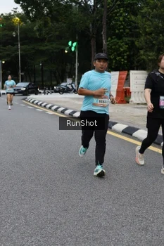Runner Photo 4298304