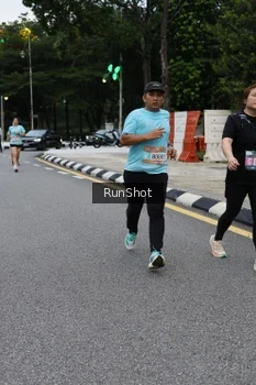Runner Photo 4298313