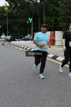 Runner Photo 4298314