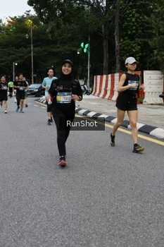 Runner Photo 4298323