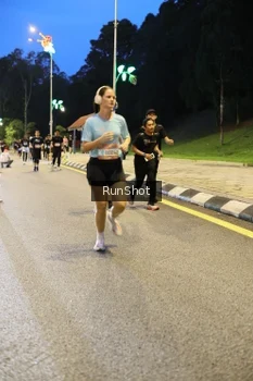 Runner Photo 4298325