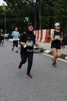 Runner Photo 4298335