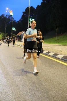 Runner Photo 4298343