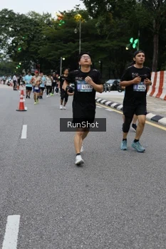 Runner Photo 4298353