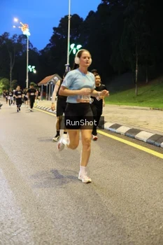 Runner Photo 4298357