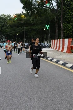 Runner Photo 4298361