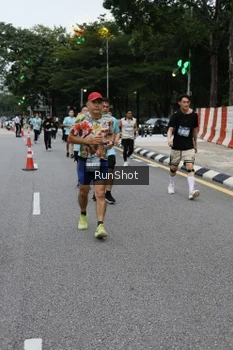 Runner Photo 4298378