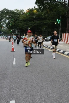 Runner Photo 4298380