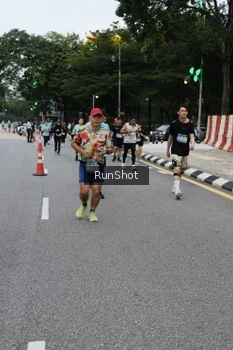 Runner Photo 4298384