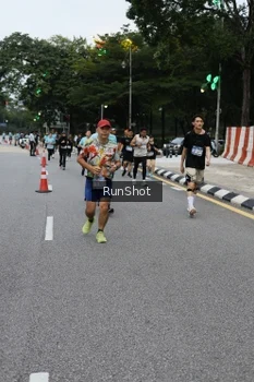 Runner Photo 4298387
