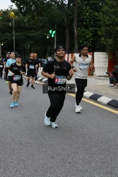 Runner Photo 4298396