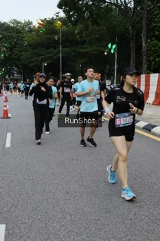 Runner Photo 4298408