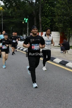Runner Photo 4298409
