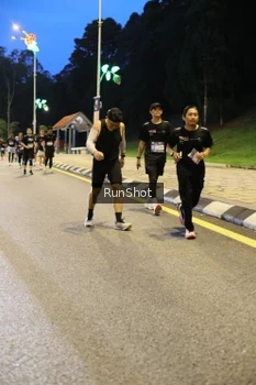 Runner Photo 4298410