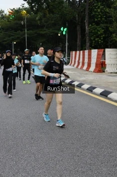 Runner Photo 4298412