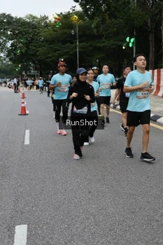 Runner Photo 4298414