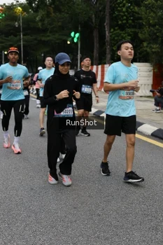 Runner Photo 4298427