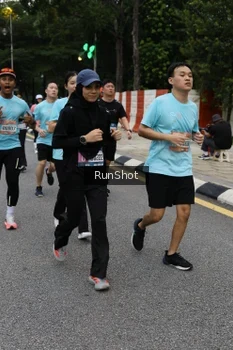 Runner Photo 4298428