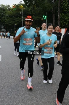 Runner Photo 4298432